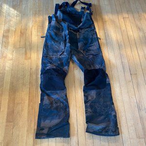 Volcom Roan Bib Overall Snowboard Pants - Camo